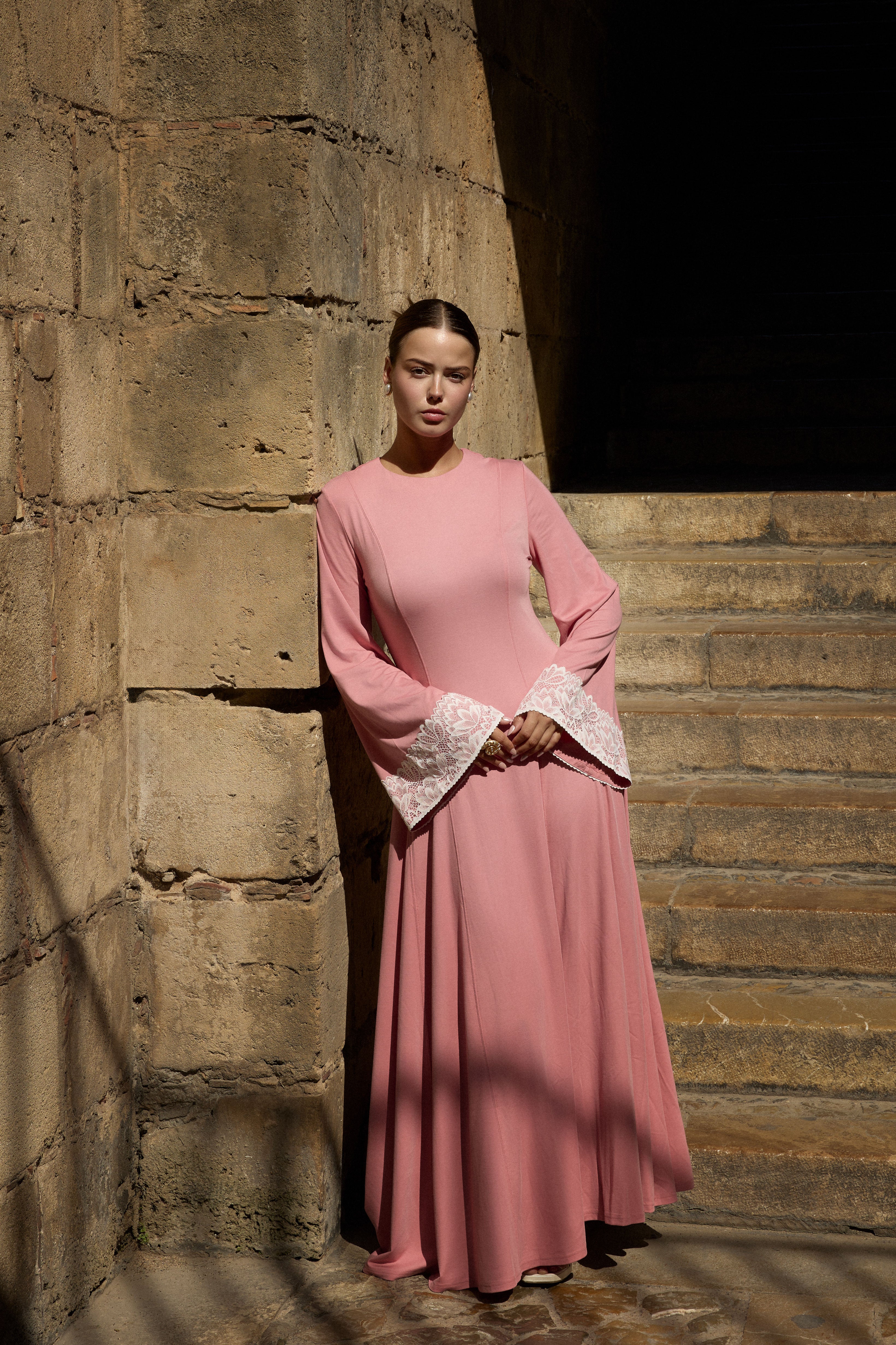 blush dress women Antique minimal look with a feminine finish BLUSH SCULPT MIDI DRESS |